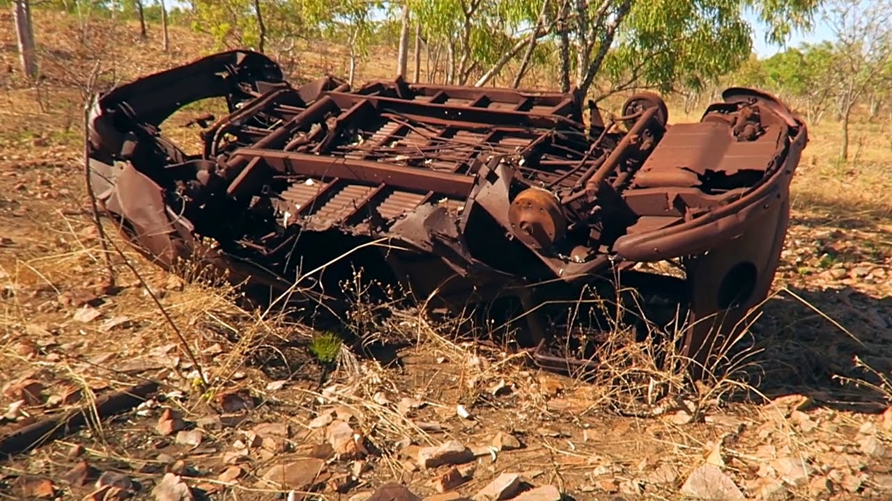 Australia - Find a 1957 VW Volkswagen Kombi, Camper in the outback - The Great Aussie Road Trip