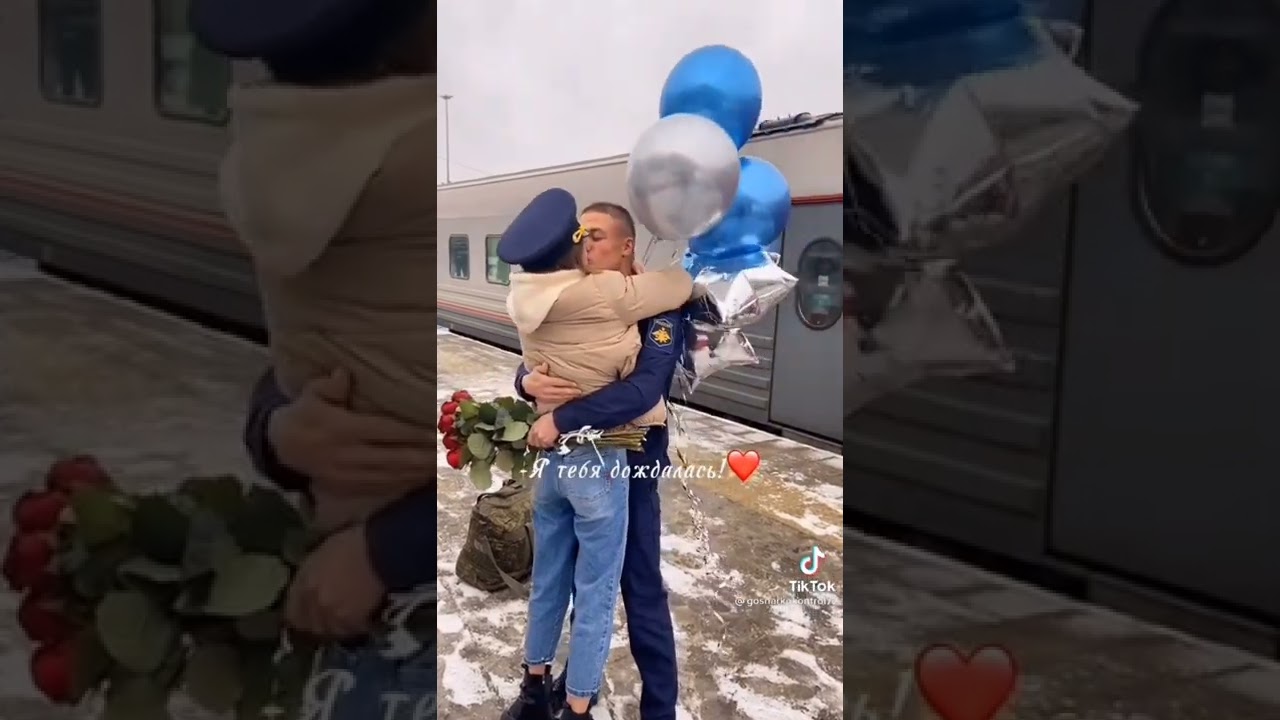 Tik Tok ЛУЧШЕЕ ,ДЕМБЕЛЬ ,ДЕВУШКИ ВСТРЕЧАЮТ СВОИХ ЛЮБИМЫХ ПАРНЕЙ С АРМИИ ,МИЛЫЕ ПАРОЧКИ.ДЕМБЕЛЬ 2021💚