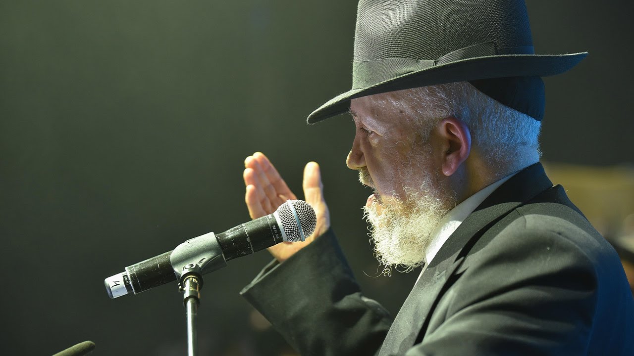 גאונותו של הבן איש חי - מרן שליט