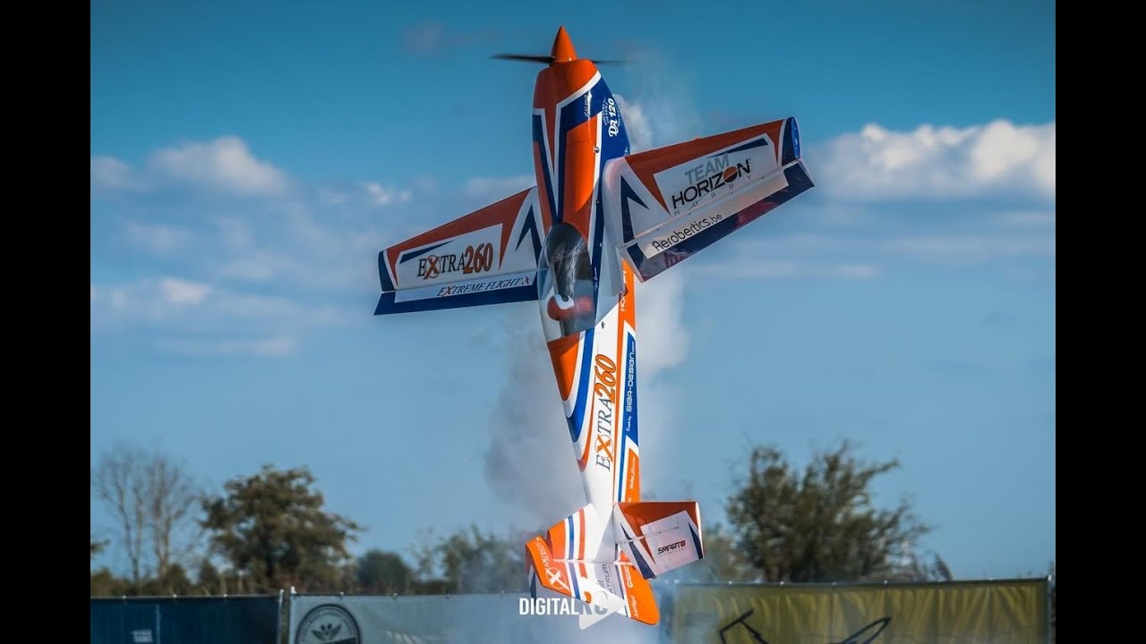 Horizon Airmeet 2024 - Luca Baumann - Extreme Flight Extra260 - 3D Showflug zur Musik