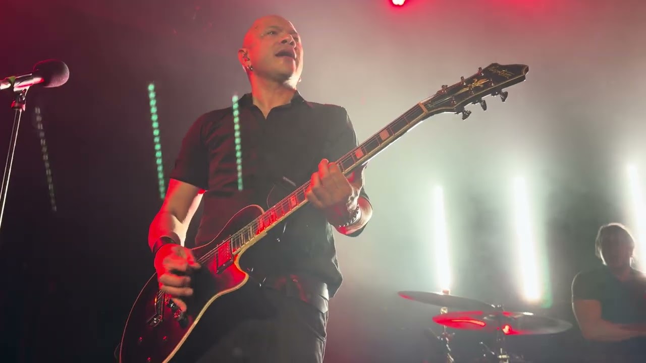Danko Jones - First Date (Paris, le Trabendo, 04/12/2025)