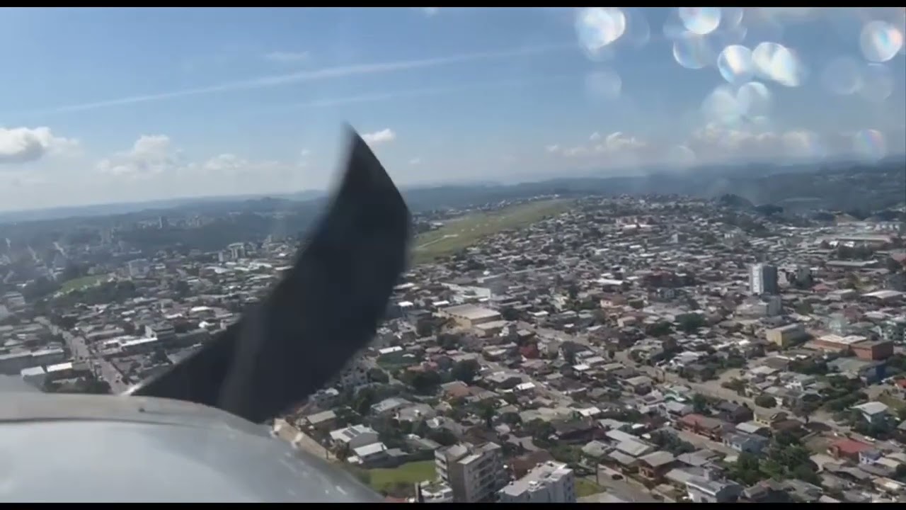 Caxias do Sul RS, vista por cima e pouso. SBCX, com Rv9.