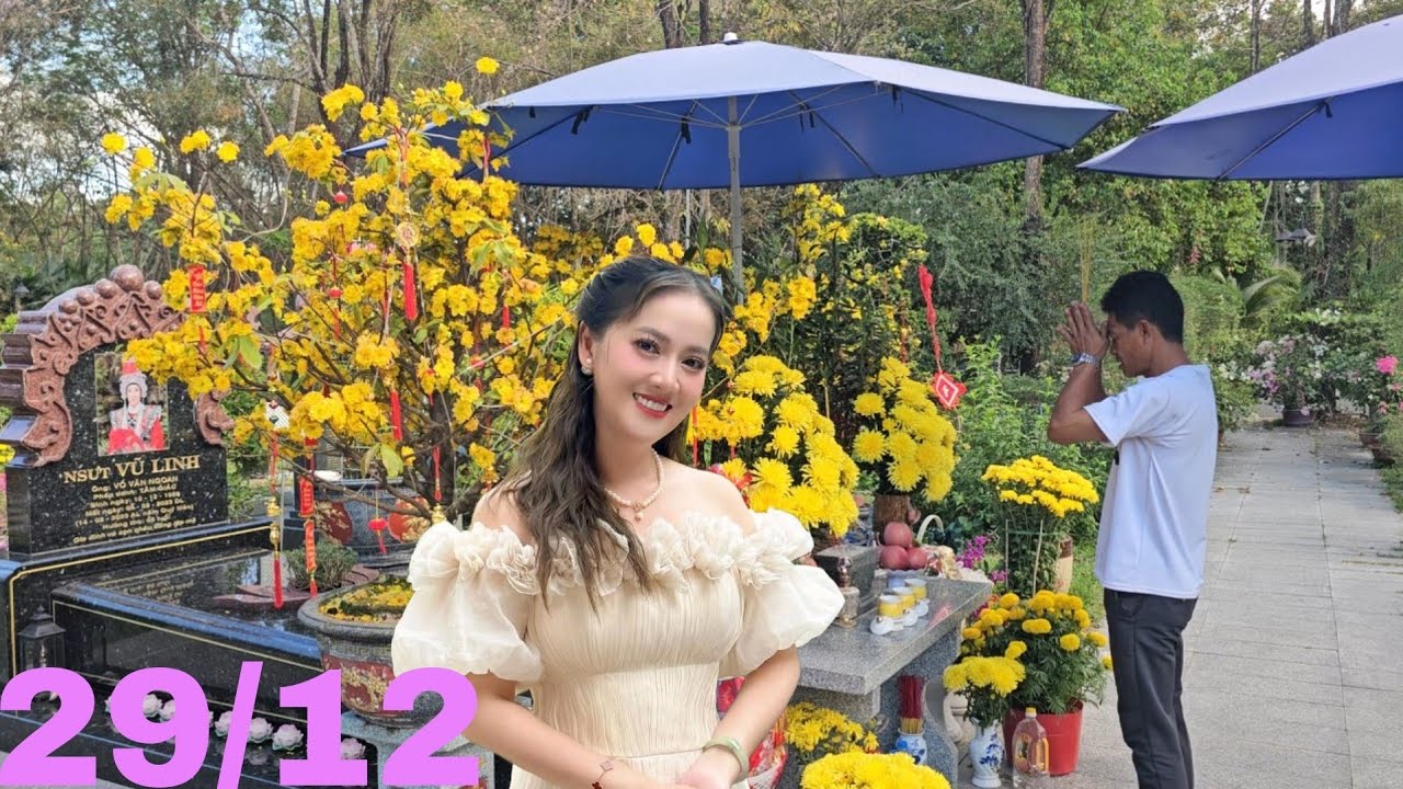 Buổi chiều mộ nghệ sĩ ưu tú Vũ Linh 29 Tết 