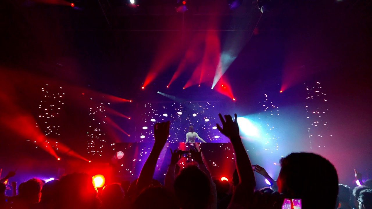 Shirley Bassey Disco La Passione - Offer Nissim Remix (Feel Alive 2016 Welcome Party)