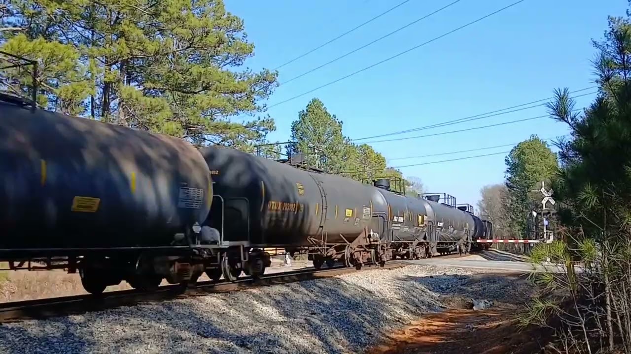 NS trains in Pell City AL 2/24-2/25/25