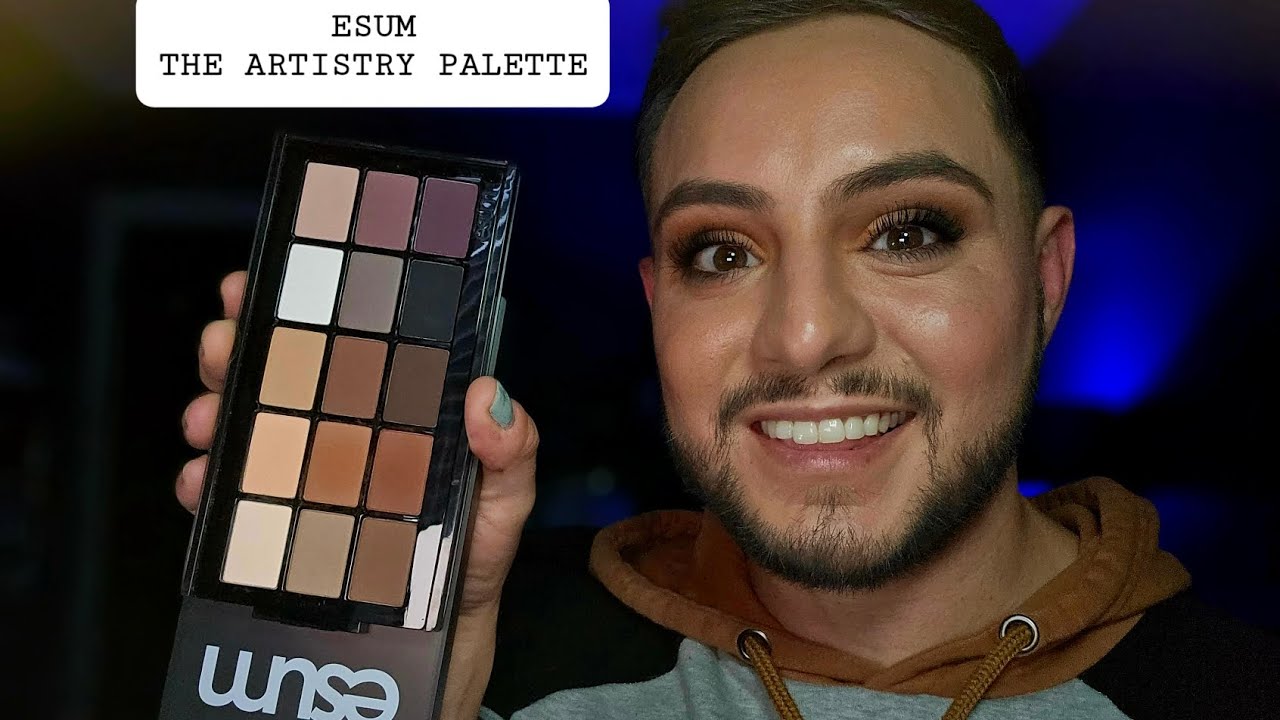 Makeup Artist Monday- New ESUM Cosmetics Artistry Palette No 1 