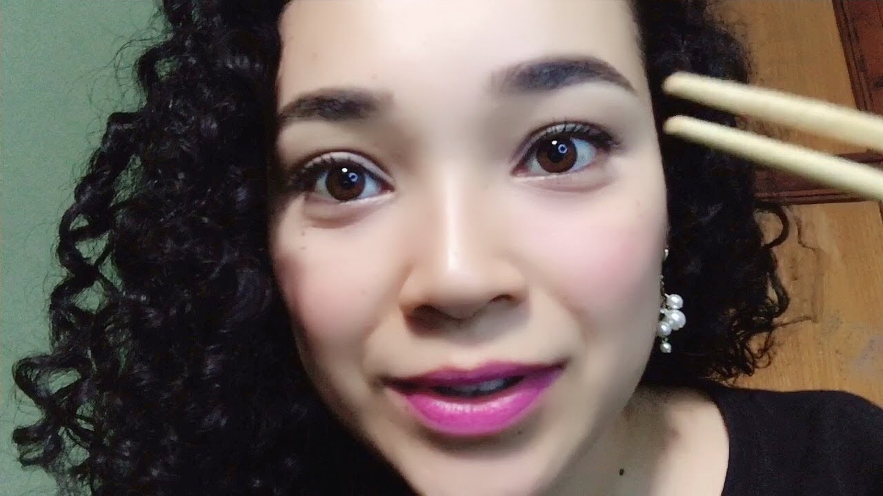 ASMR (Mouth Sounds) Saboreando Você/Meus inscritos / EATING YOU / Camera touch #1