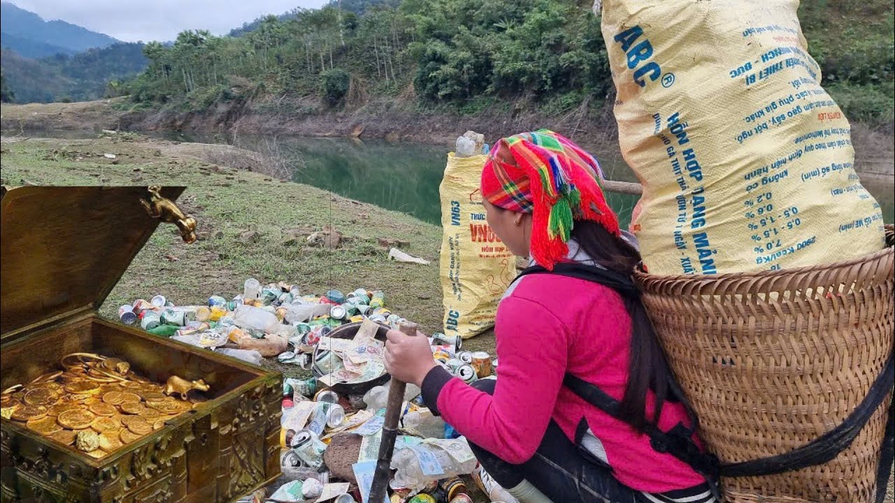 Discovering treasure in abandoned scrap piles - Building a life
