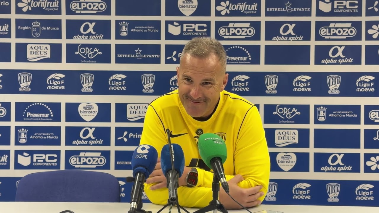 Rueda de prensa de Randri García, entrenador Alhama ElPozo previa al partido ante el FC Barcelona