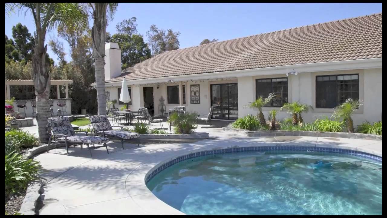 Quito Court Camarillo