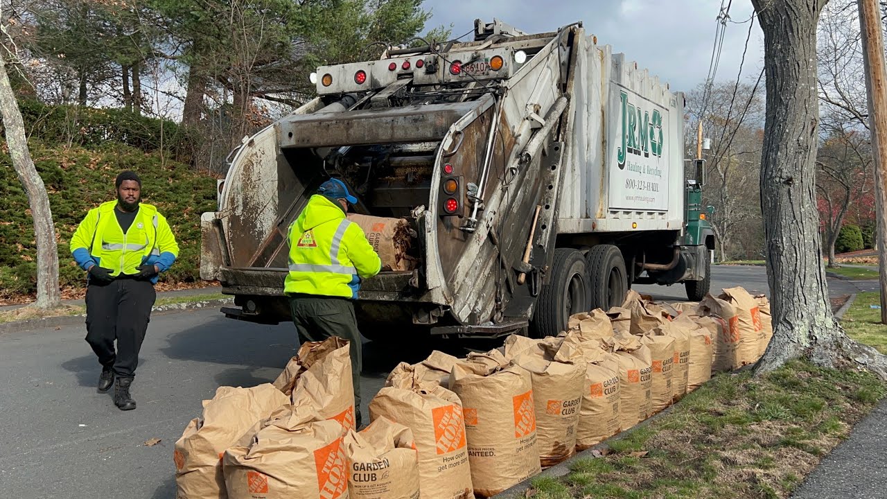 JRM Garbage Truck VS Leaf Bag Lines
