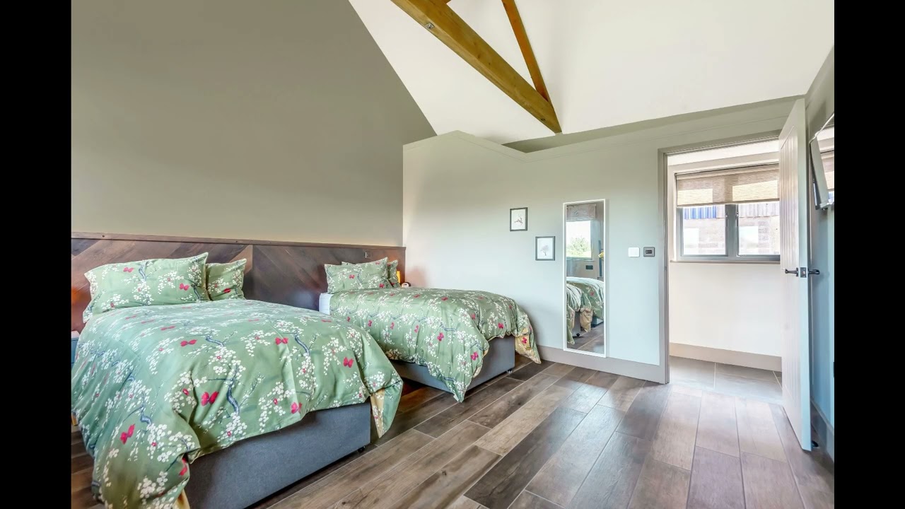 Hoods Farm Holiday Cottage - Bridport Dorset - Exclusive Videos