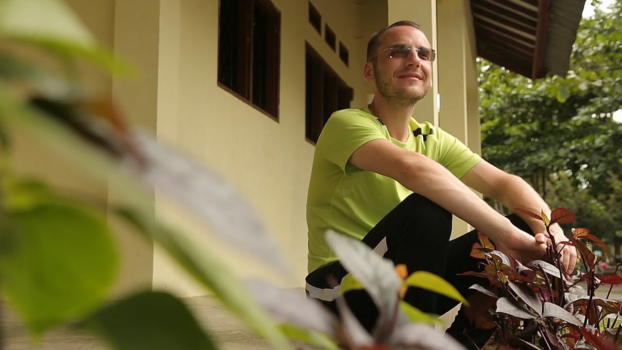Chaim Fetter, Membangun Negeri Lewat Para Anak Anak Penerus Bangsa