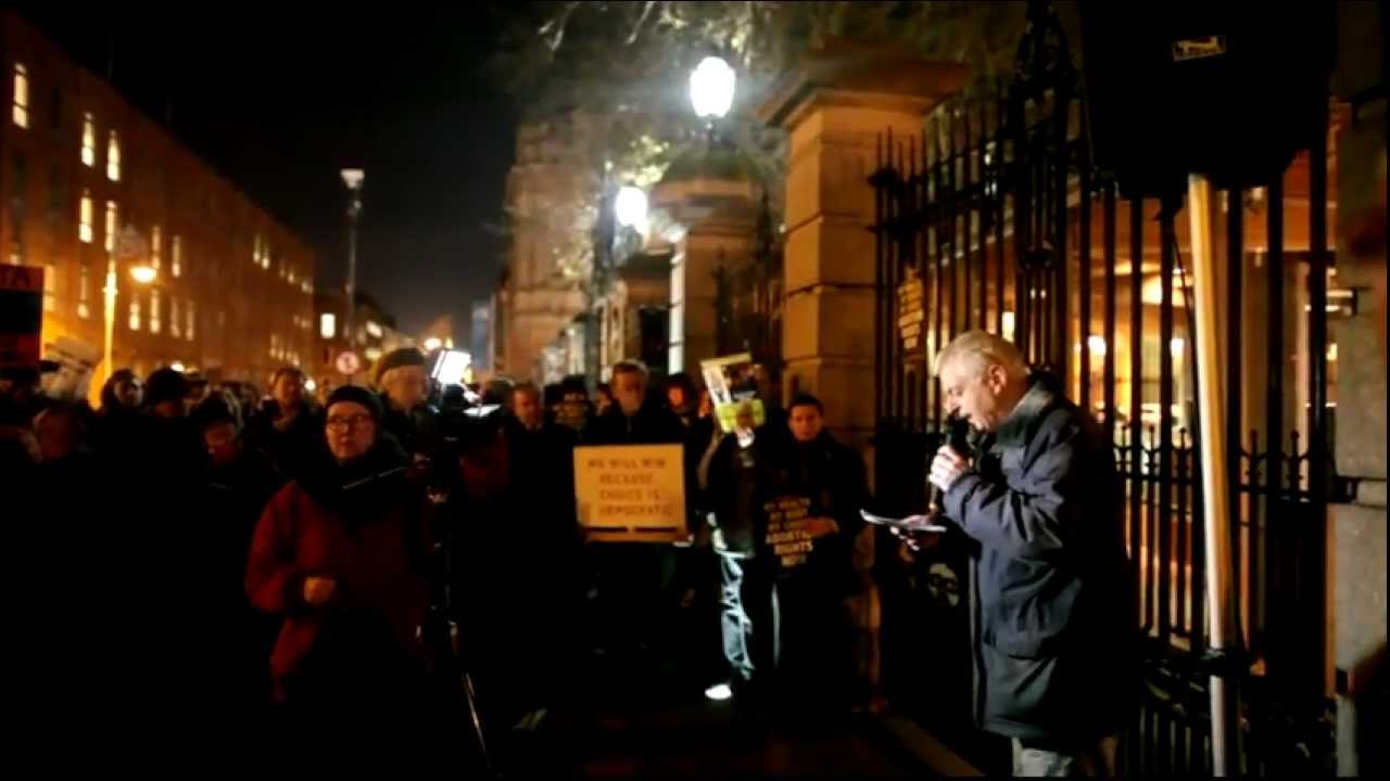 Joe Higgins TD speaking at pro-choice rally outside the Dail