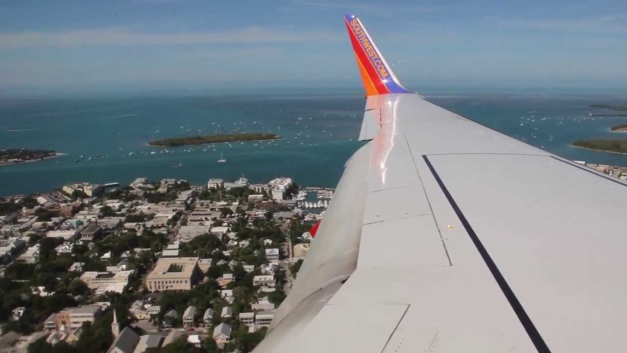 Southwest Airlines Boeing 737-700 Key West Landing (TPA-EYW) (11/2013)