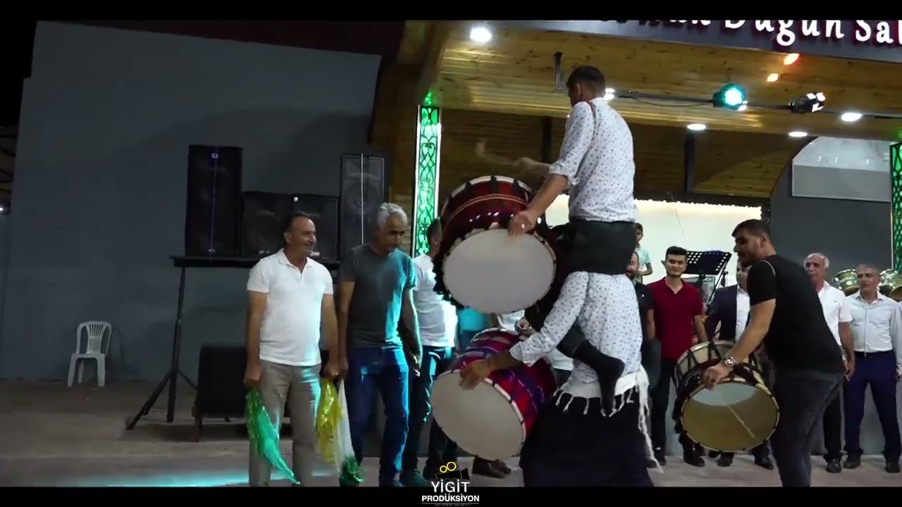 KONAK SALON DAVUL SHOW HALAYBAŞI İZLENMEYE DEĞER BİR DÜĞÜN