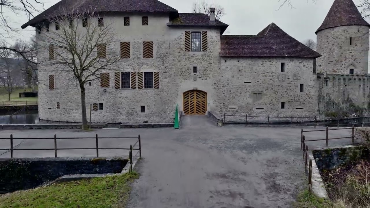 DJI Mavic 3: Schloss Hallwyl