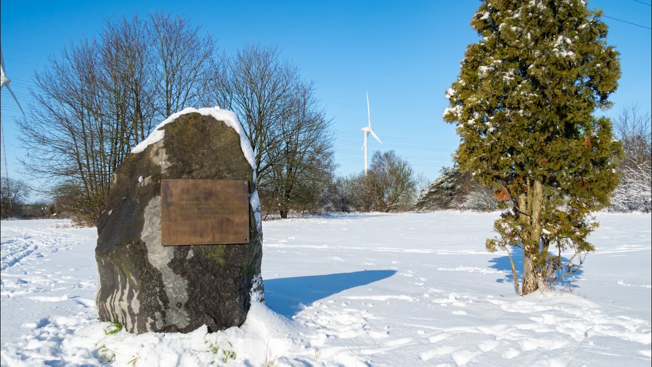 Geschichtslehrpfad Lagerstrasse bei Schwanewede mit U-Boot Bunker Valentin