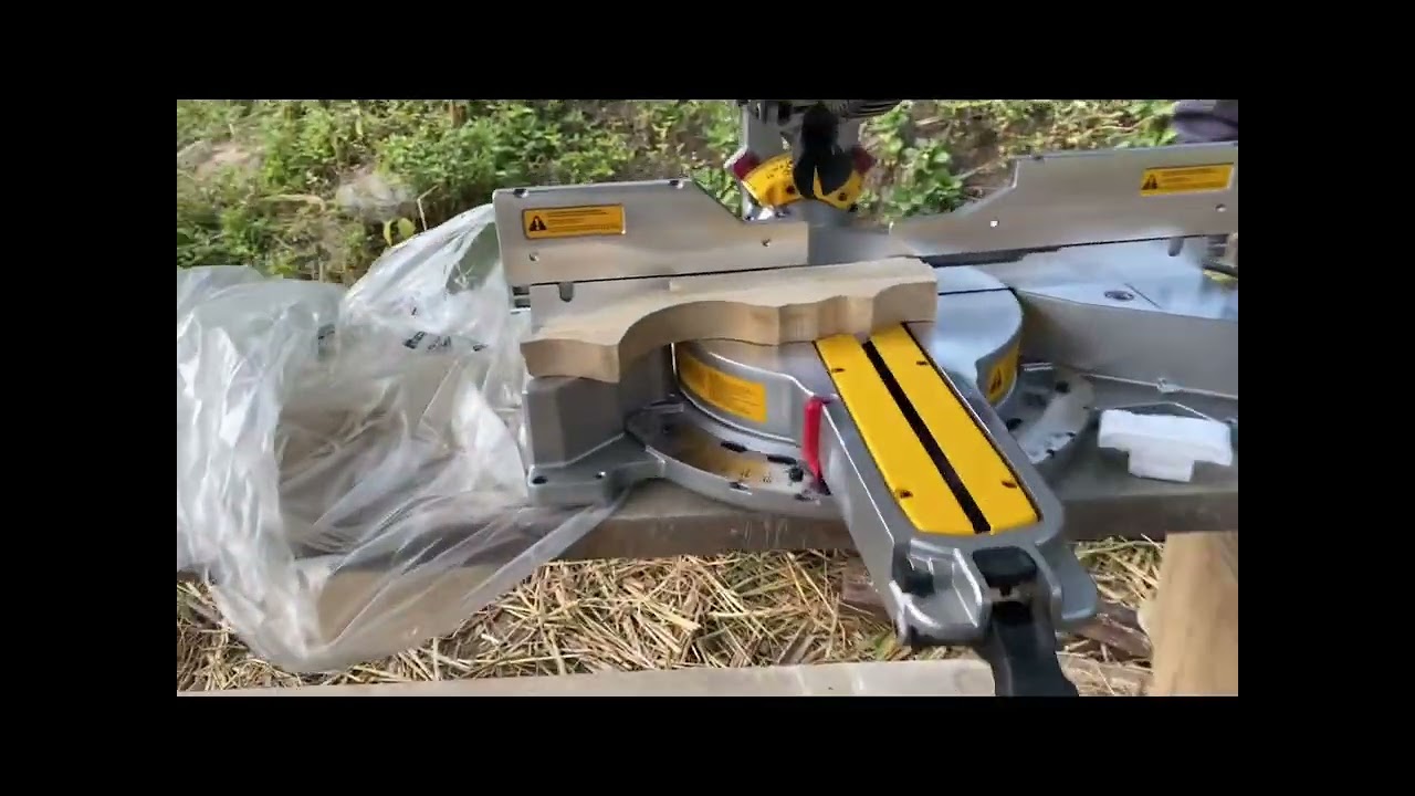 Dewalt DWS780 miter saw unboxing // #dewalt #tools|| #mitersaw