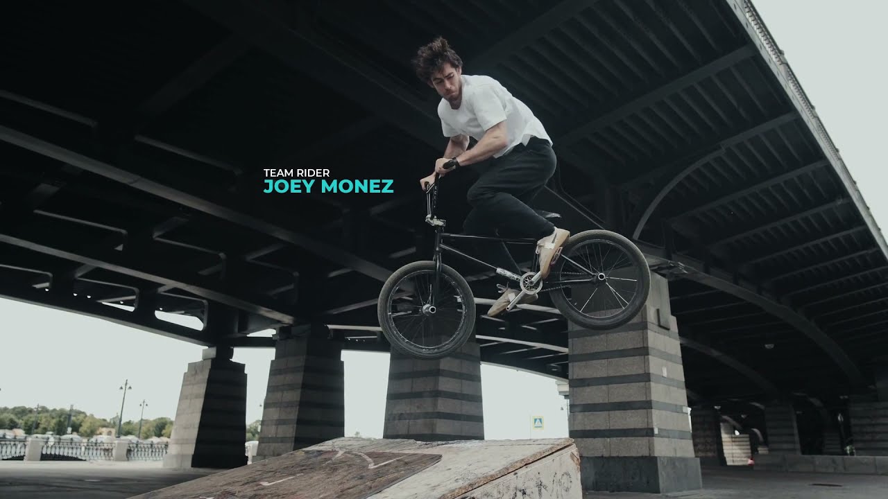 Freeze Frame Video Example
