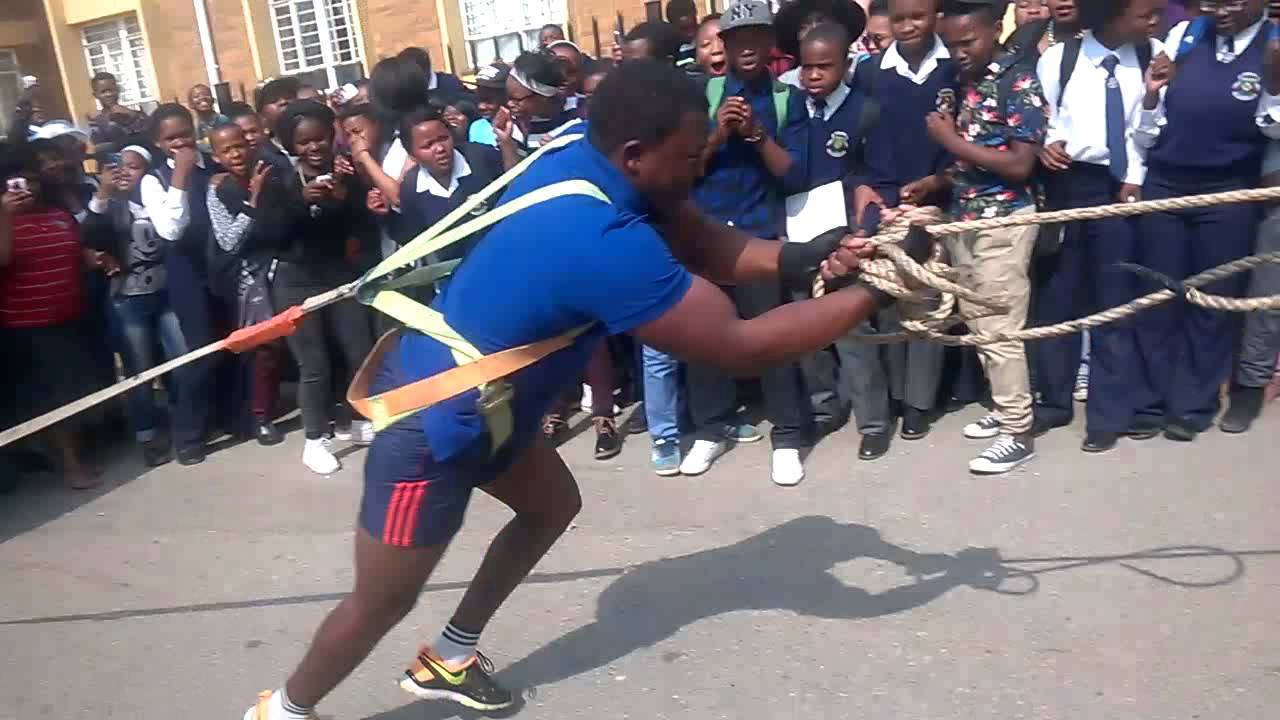 samkelo nqwelo