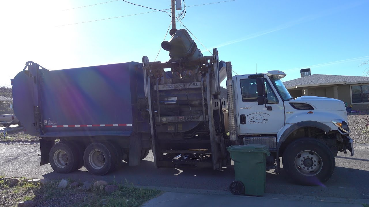 The One & Only: Scorpion Commercial Side Loader Garbage Truck (CSL)