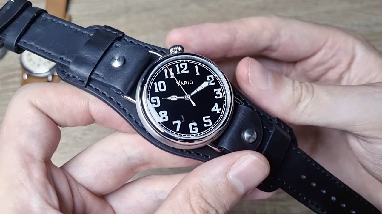 Une montre mécanique inspirée des montres de tranchée de la Première Guerre Mondiale !