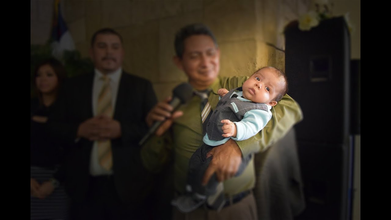 Presentacion de Niño - Iglesia Cristiana Adonai