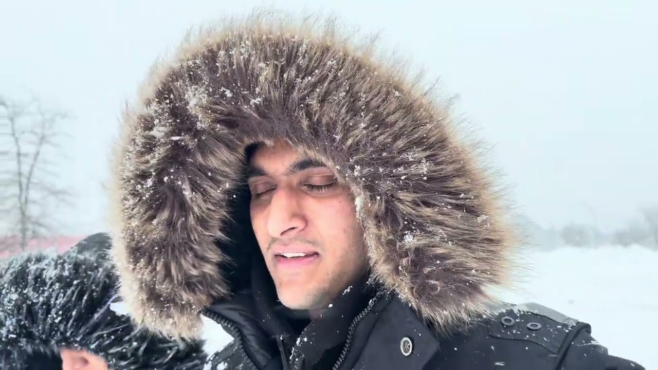 Snowfall Is Not Fun Anymore! 😡😓😥 Dekhlo Sab!