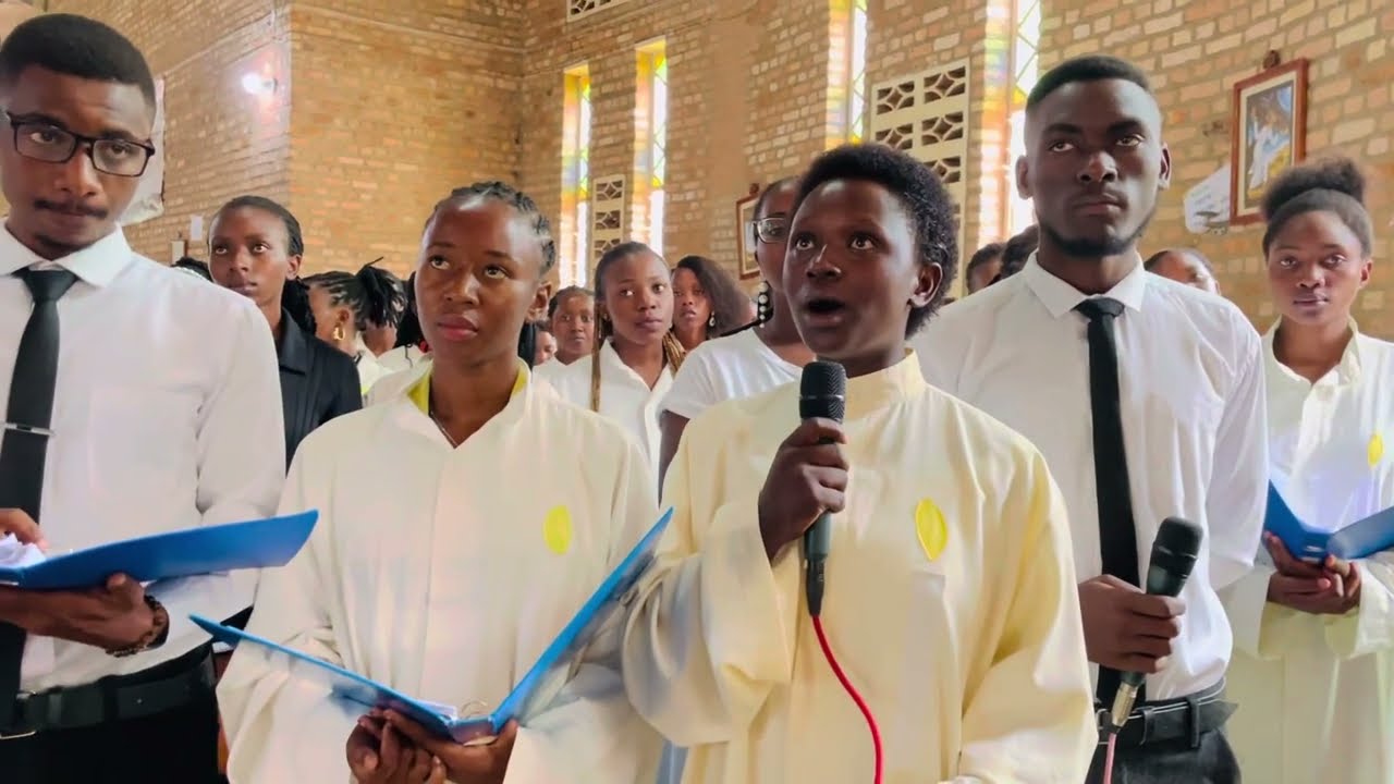 Ntama w'Imana - Mathieu NGIRUMPATSE | Chorale Illuminatio |