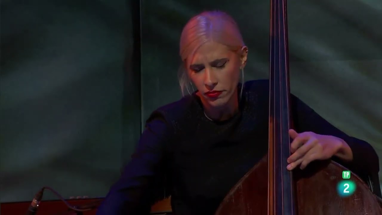 SUDESTADA TONAL - Juan Esteban Cuacci y La Máquina del Tango