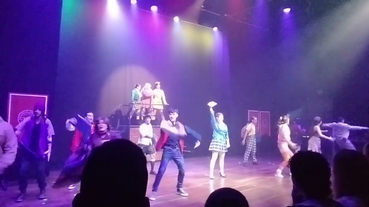 Heathers Representación Español En El Pequeño Teatro Dirigido Por @NeverlandTeatroMusical