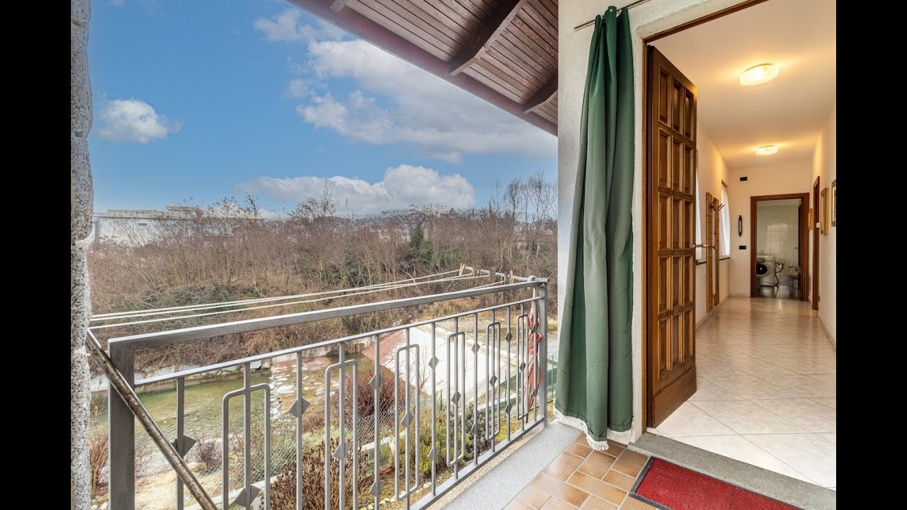 Cossato, casa indipendente