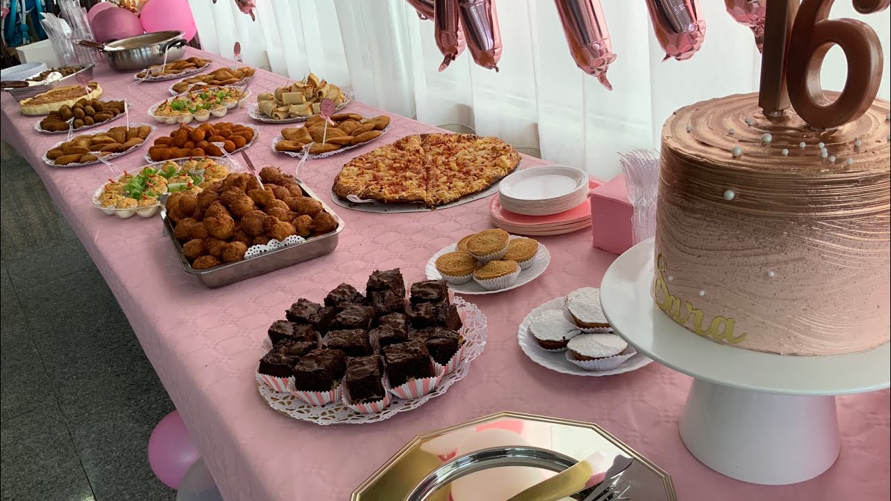 Celebrando o Aniversário de minha sobrinha com Família