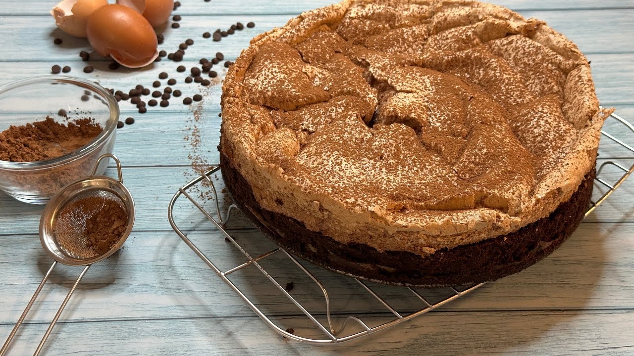 Gluten-free Delight: Flourless Chocolate Cherry Meringue Cake Recipe