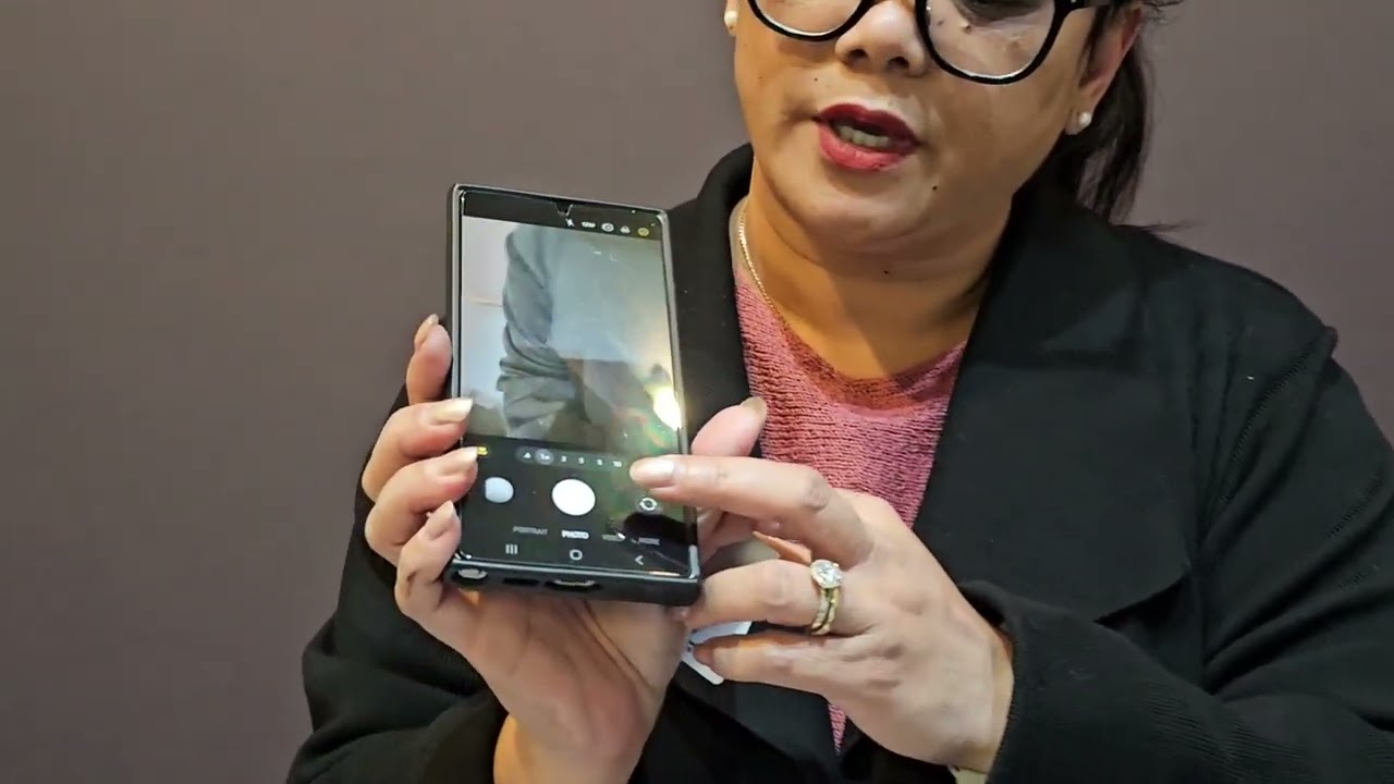 How to take a selfie photo holding your ID