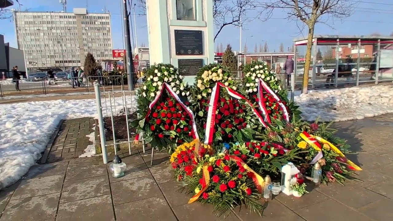 16 rocznica zamordowanego policjanta Andrzeja Struja na warszawskiej Woli 🕯
