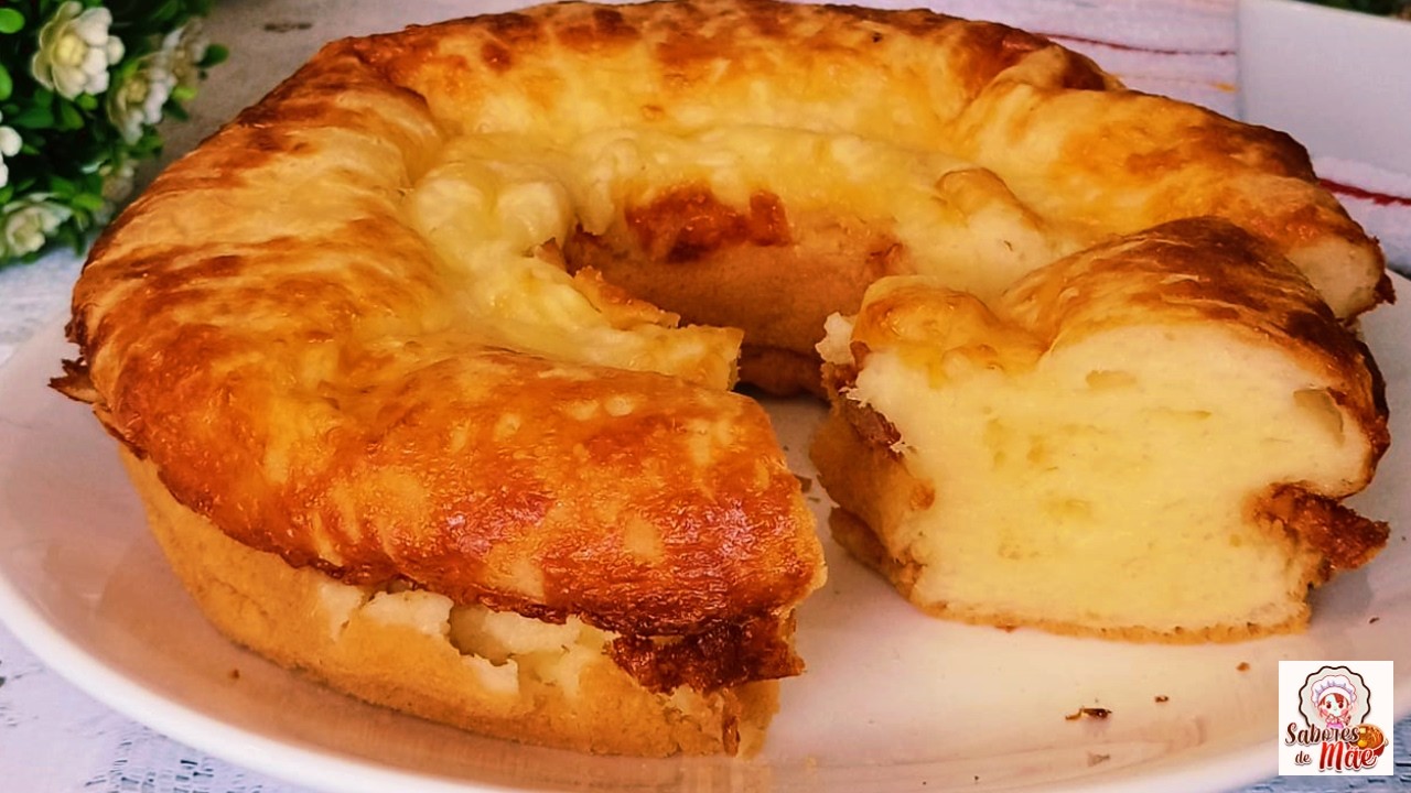 BOLO DE QUEIJO MUSSARELA CREMOSO E MACIO |  SABORES DE MÃE