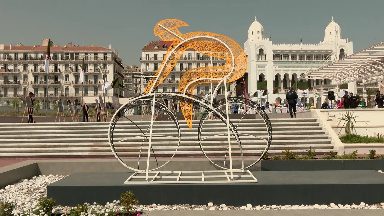 مهرجان العاصمة للرياضات: السيد مراد يدعو إلى تعميم التظاهرة على باقي ولايات الوطن