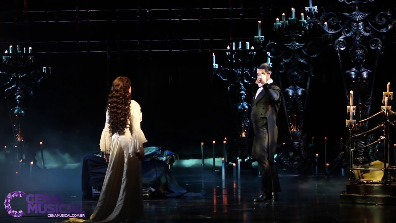 O Fantasma da Ópera - 'O Fantasma da Ópera' (The Phantom Of The Opera)