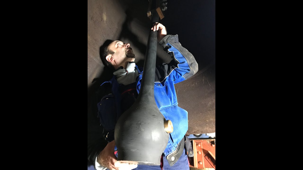 Fallkl&ouml;ppel f&uuml;r gekr&ouml;pft aufgeh&auml;ngte Glocken