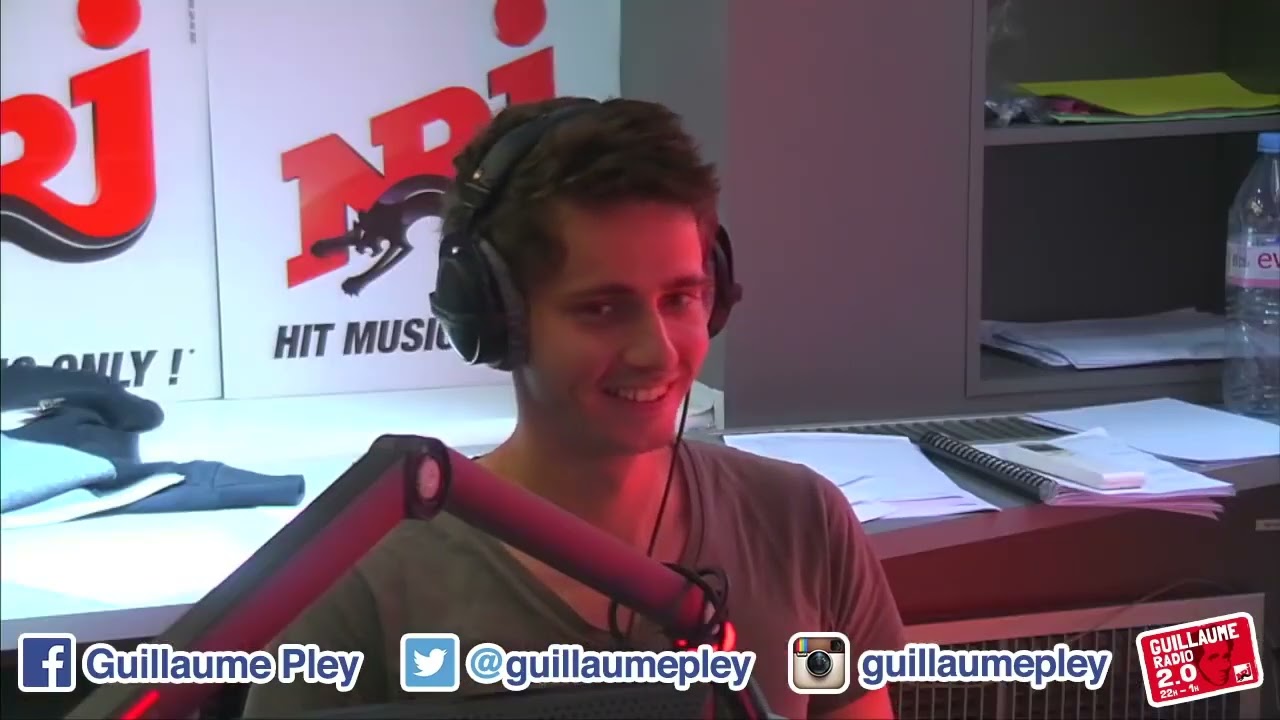 Une fille fait croire à son copain que son père l'excite !!