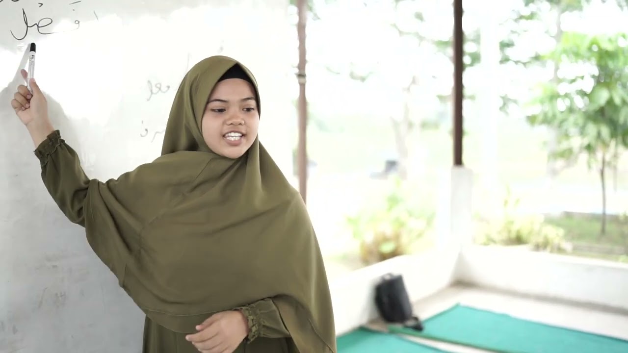 DOKUMENTER SANTRI PONPES KUMPEH DAARU ATTAUHID #film #santri