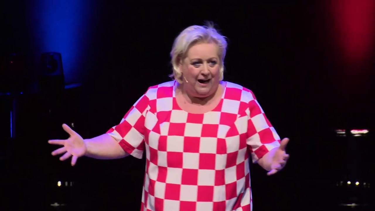 'Mevrouw de Laat, u bent te dik!' | | Theatershow 'Vijftig jaar lief en leed' [DEEL 4]