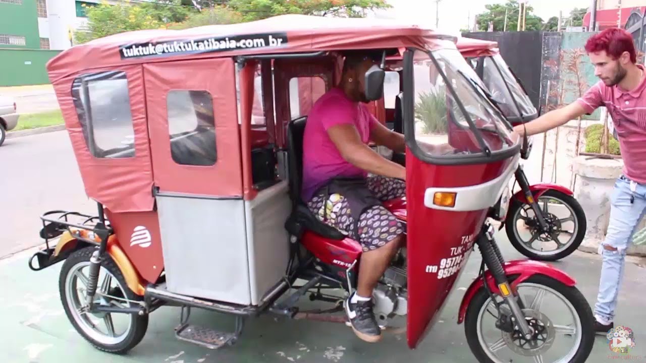 Tuk Tuk Atibaia no Quadro Negócios e Serviços Cine Cultura 09 11 17 B4