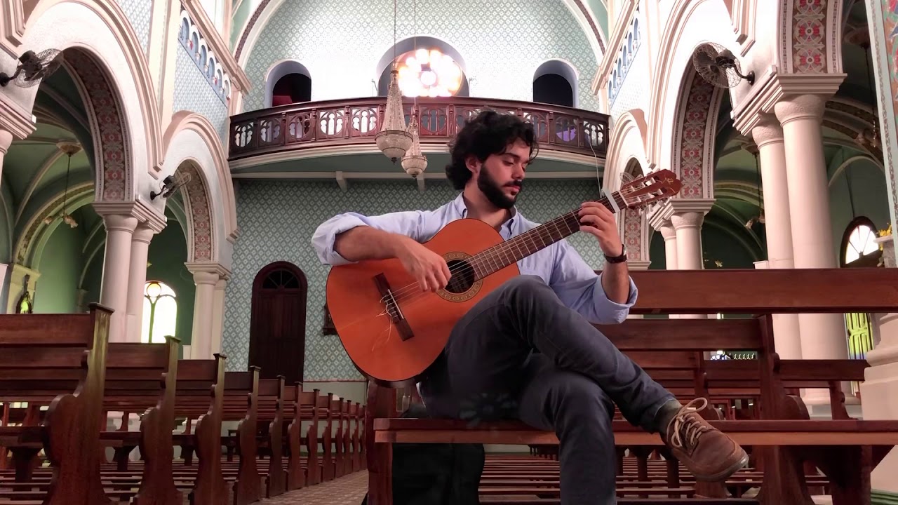 Tremolo Ave Maria classical guitar