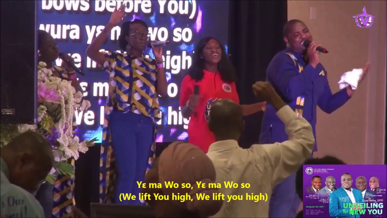Ye Ma Wo So (We Lift You High) - (Live) - Emmanuel Ampah