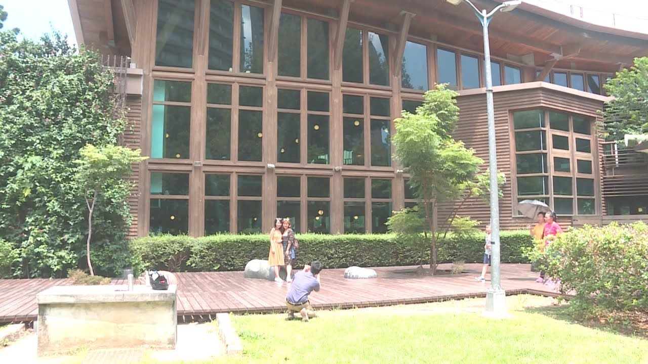 最酷綠建築之一 納涼夯點北投圖書館 20180810公視早安新聞