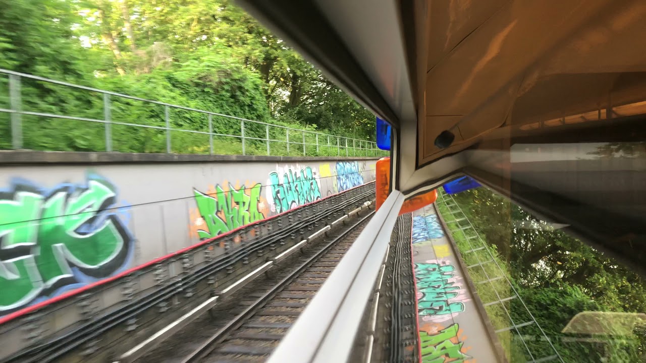 Mitfahrt in DT3n 856