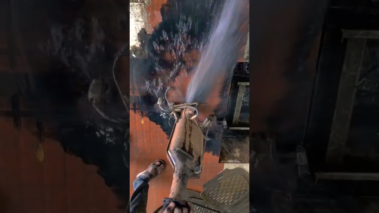 how to clean catalytic converter⚙️🫧#shorts #short #new #tranding #car #cleaning #water#turbo